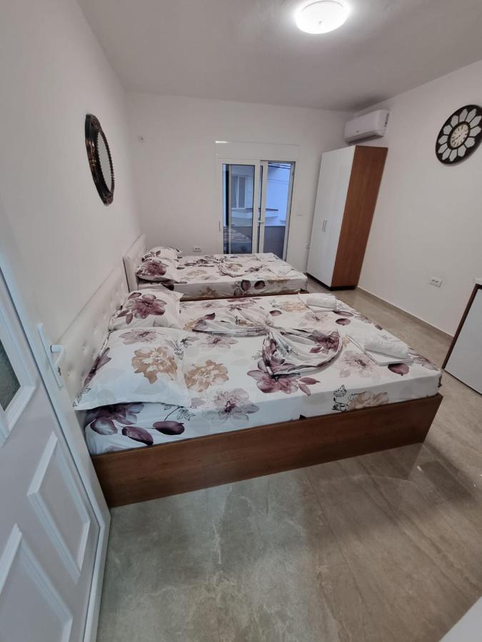 Ebra Lux Apartmani Dobra Voda Exterior photo