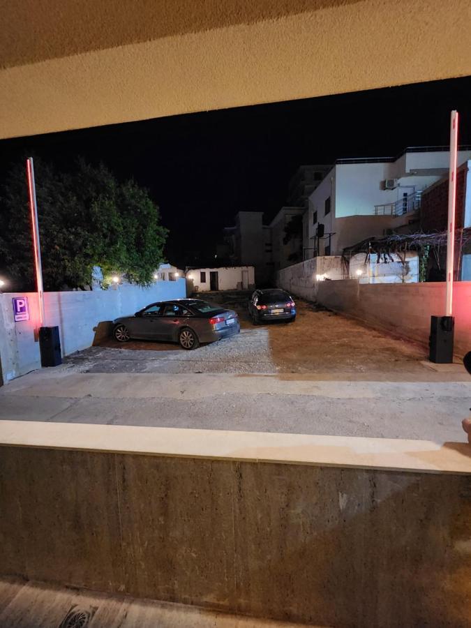 Ebra Lux Apartmani Dobra Voda Exterior photo