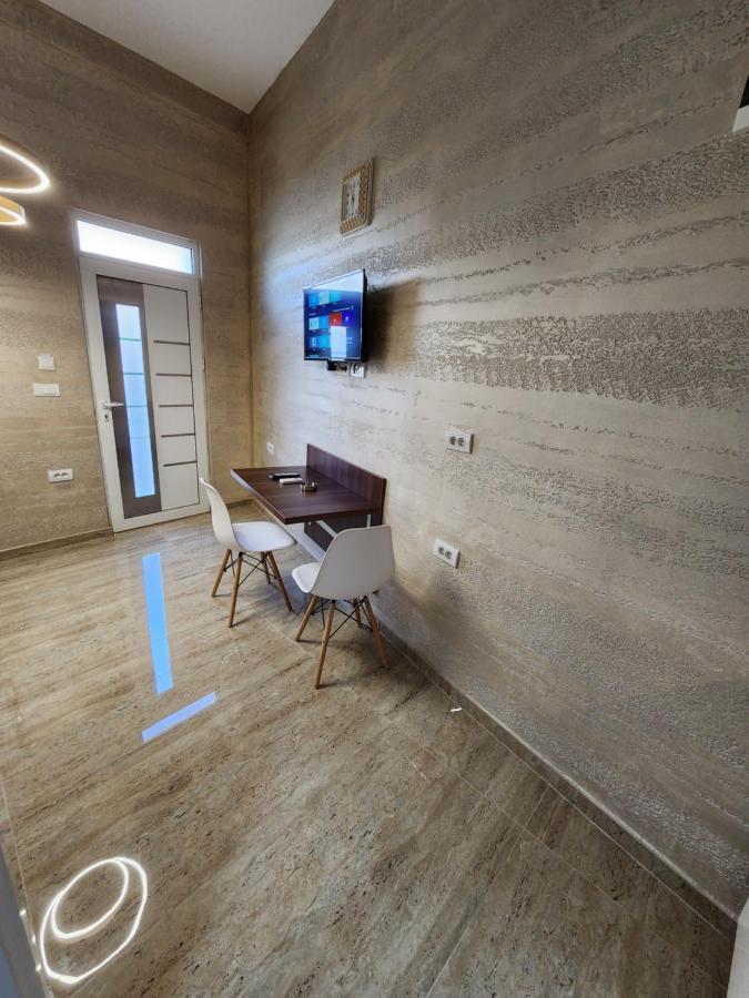 Ebra Lux Apartmani Dobra Voda Exterior photo
