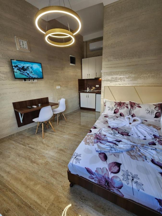 Ebra Lux Apartmani Dobra Voda Exterior photo